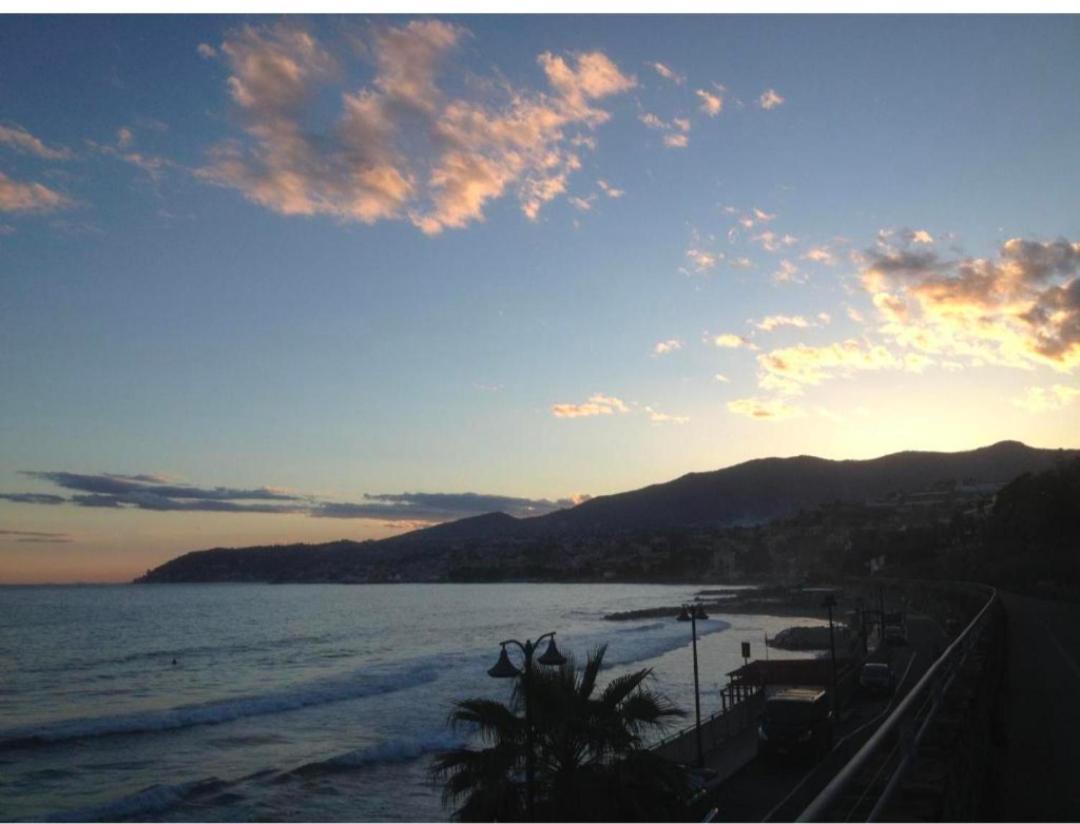 Marine Sea View Leilighet Sanremo Eksteriør bilde